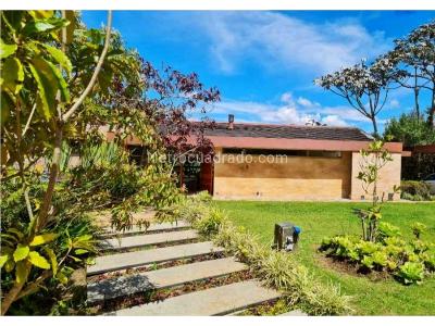 Casa de 4 alcobas en venta en Alto Las Palmas, Envigado, 375 m² · foto 3 de 20