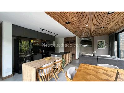 Apartamento en venta en San Lucas Poblado, Medellín · foto 2 de 20