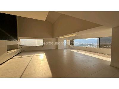 Apartamento en venta en San Lucas Poblado, Medellín · foto 13 de 20
