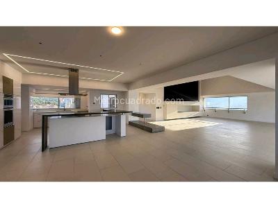 Apartamento en venta en San Lucas Poblado, Medellín · foto 16 de 20
