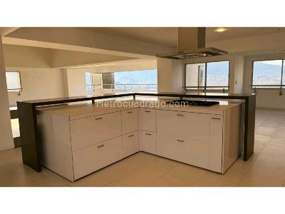 Apartamento en venta en San Lucas Poblado, Medellín · foto 18 de 20