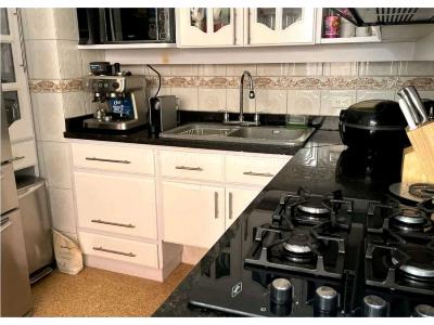 Casa de 4 alcobas en venta en El Poblado, Medellín, 216 m² · foto 7 de 20