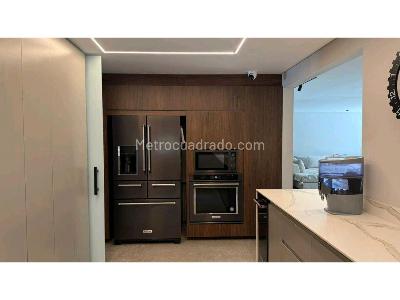 Casa de 5 alcobas en venta en Loma Del Escobero, Envigado, 450 m² · foto 6 de 20