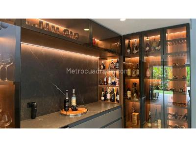 Casa de 5 alcobas en venta en Loma Del Escobero, Envigado, 450 m² · foto 10 de 20