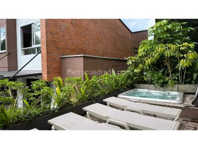 Casa de 5 alcobas en venta en Loma Del Escobero, Envigado, 450 m² · foto 19 de 20
