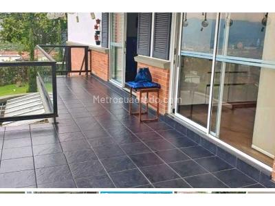 Casa de 5 alcobas en venta en Las Palmas, Medellín, 1584 m² · foto 5 de 13
