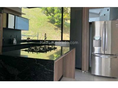 Casa de 3 alcobas en venta en Las Palmas, Medellín, 500 m² · foto 3 de 9