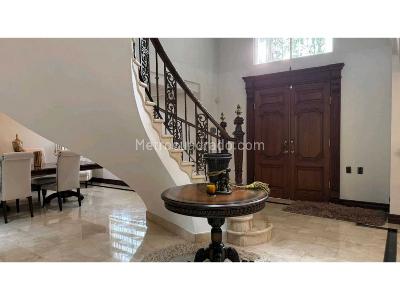 Casa de 5 alcobas en venta en Los Balsos, Medellín, 800 m² · foto 13 de 20