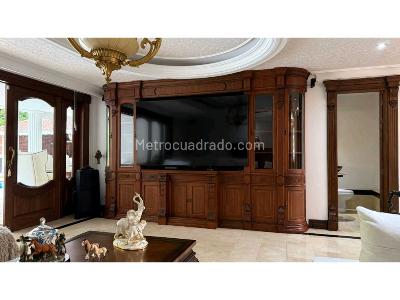 Casa de 5 alcobas en venta en Los Balsos, Medellín, 800 m² · foto 14 de 20