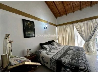 Casa en venta en Las Antillas, Envigado · foto 8 de 13