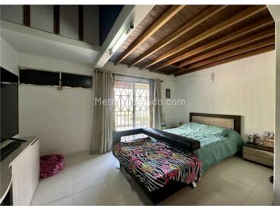 Casa en venta en Las Antillas, Envigado · foto 10 de 13