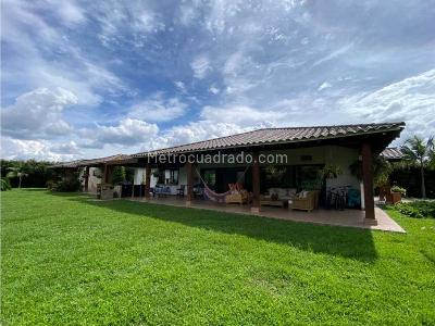 Casa de 5 alcobas en venta en Llanogrande, Rionegro, 460 m² · foto 5 de 20