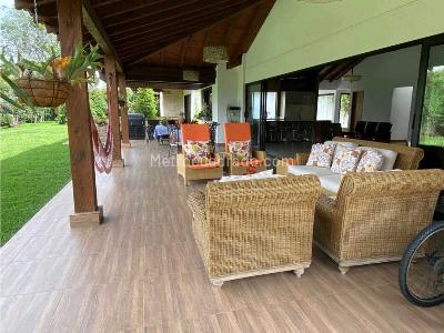 Casa de 5 alcobas en venta en Llanogrande, Rionegro, 460 m² · foto 9 de 20
