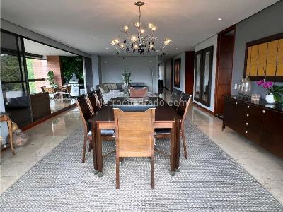 Apartamento en venta en El Poblado, Medellín · foto 6 de 20