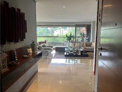 Apartamento en venta en El Poblado, Medellín · foto 9 de 20
