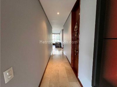 Apartamento en venta en El Poblado, Medellín · foto 15 de 20