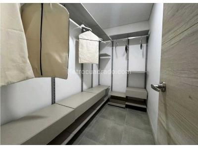 Apartamento de 2 alcobas en venta en Los Balsos Poblado, Medellín, 87 m² · foto 10 de 13