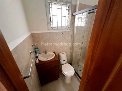 Apartamento de 3 alcobas en venta en Laureles, Medellín, 237 m² · foto 13 de 20