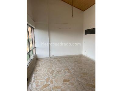 Apartamento de 4 alcobas en venta en El Poblado, Medellín, 160 m² · foto 5 de 13