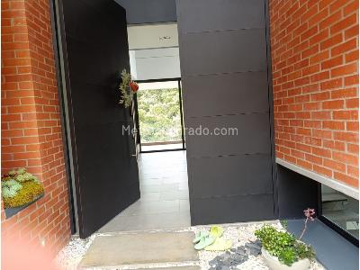Casa de 5 alcobas en venta en Alto Las Palmas, Envigado, 400 m² · foto 4 de 20