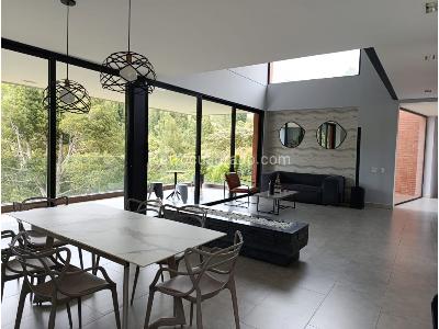 Casa de 5 alcobas en venta en Alto Las Palmas, Envigado, 400 m² · foto 8 de 20