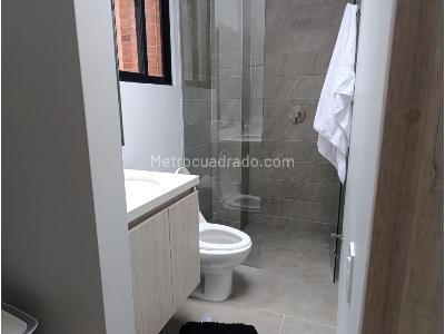 Casa de 5 alcobas en venta en Alto Las Palmas, Envigado, 400 m² · foto 15 de 20