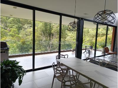 Casa de 5 alcobas en venta en Alto Las Palmas, Envigado, 400 m² · foto 18 de 20