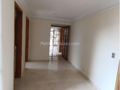 Apartamento en arriendo en El Poblado, Medellín · foto 8 de 20