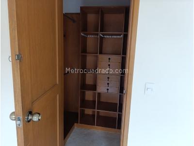 Apartamento en arriendo en El Poblado, Medellín · foto 9 de 20