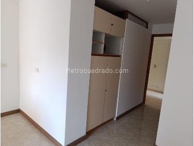 Apartamento en arriendo en El Poblado, Medellín · foto 10 de 20