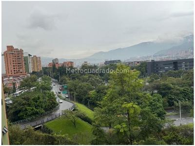 Apartamento de 3 alcobas en venta en El Poblado, Medellín, 109 m² · foto 4 de 16