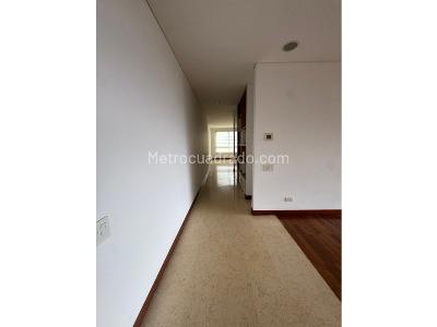 Apartamento de 4 alcobas en venta en El Poblado, Medellín, 272 m² · foto 14 de 20
