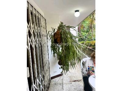 Apartamento de 4 alcobas en venta en El Poblado, Medellín, 178 m² · foto 9 de 9