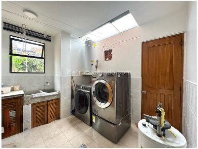 Casa de 4 alcobas en venta en El Poblado, Medellín, 270 m² · foto 4 de 18