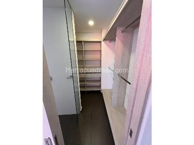 Apartamento de 3 alcobas en venta en Las Palmas, Medellín, 122 m² · foto 11 de 14