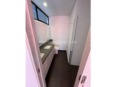 Apartamento de 3 alcobas en venta en Las Palmas, Medellín, 122 m² · foto 12 de 14
