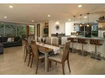 Casa de 5 alcobas en venta en San Remo, Sabaneta, 528 m² · foto 3 de 20