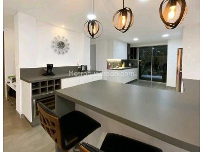 Casa de 5 alcobas en venta en San Remo, Sabaneta, 528 m² · foto 7 de 20