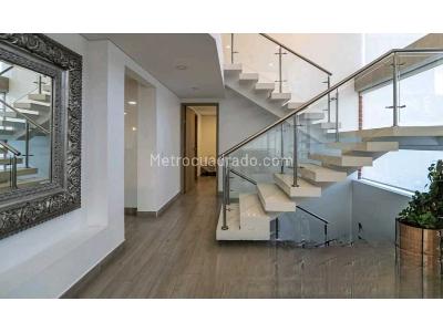 Casa de 5 alcobas en venta en San Remo, Sabaneta, 528 m² · foto 10 de 20