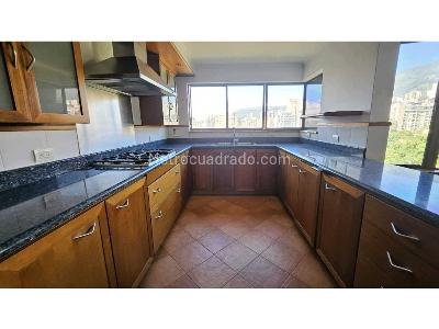 Apartamento en venta en El Poblado, Medellín · foto 6 de 20