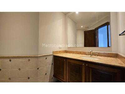 Apartamento en venta en El Poblado, Medellín · foto 11 de 20