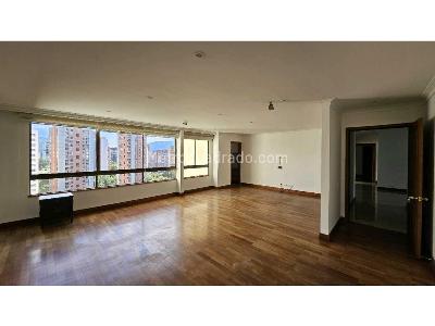 Apartamento en venta en El Poblado, Medellín · foto 13 de 20