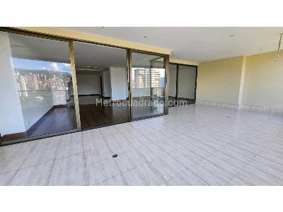 Apartamento en venta en El Poblado, Medellín · foto 20 de 20