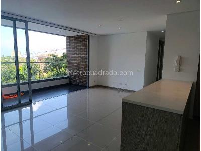 Apartamento en venta en Loma Del Chocho, Envigado · foto 8 de 18