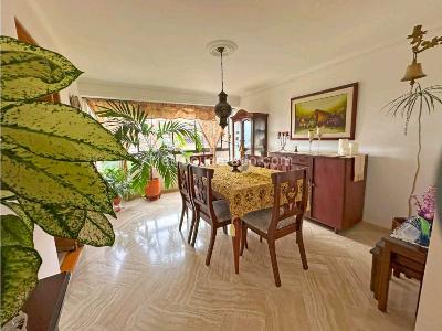 Apartamento de 5 alcobas en venta en El Poblado, Medellín, 190 m² · foto 3 de 14