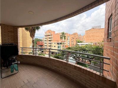Apartamento en venta en Laureles, Medellín · foto 16 de 18