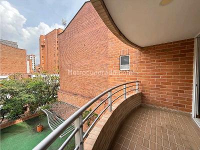 Apartamento en venta en Laureles, Medellín · foto 17 de 18