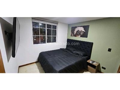 Apartamento de 3 alcobas en venta en El Poblado, Medellín, 92 m² · foto 4 de 11