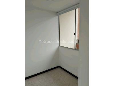 Apartamento en venta en Loma De Los Bernal, Medellín · foto 8 de 16
