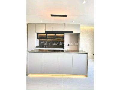 Apartamento de 2 alcobas en venta en Maria Auxiliadora, Sabaneta, 65 m² · foto 2 de 20